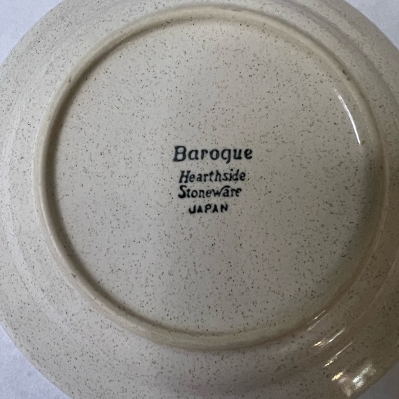 Baroque Hearthside Stoneware saucers - Picture 4 of 4
